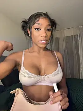 MelaniMelanin online show from April 8, 12:16 pm