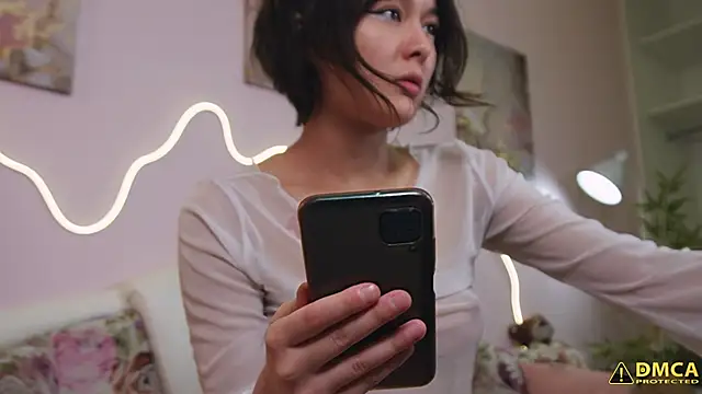 pulluq online show from December 21, 1:21 pm