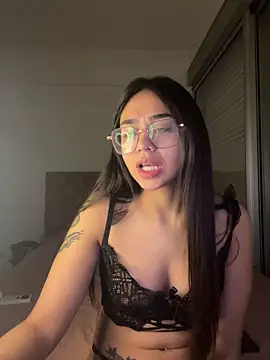 Snapshot of soygalaof chatting on June 17, 10:28 am soygalaof online show from June 17, 10:28 am