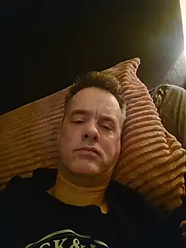 Hectorthyssen1 online show from April 18, 7:34 am