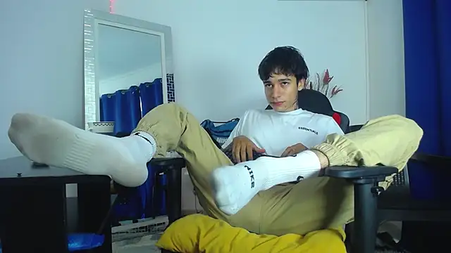 Zacktk7 online show from February 5, 8:35 pm