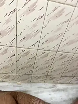 studdboyy online show from December 16, 3:22 am