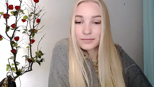 Queen ofLove online show from April 9, 12:32 pm