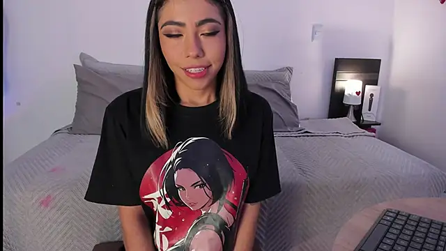 AndreaVelasco online show from March 22, 4:21 pm