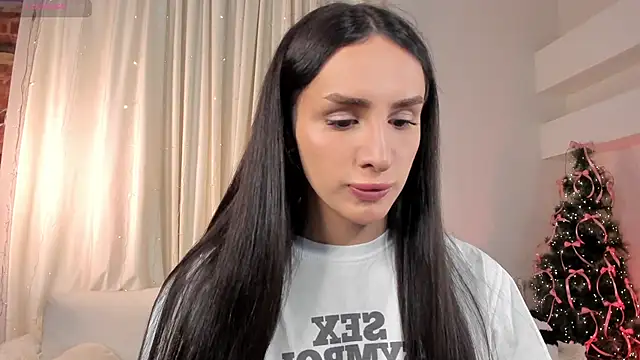 Kim Oberlin  online show from December 20, 11:17 am