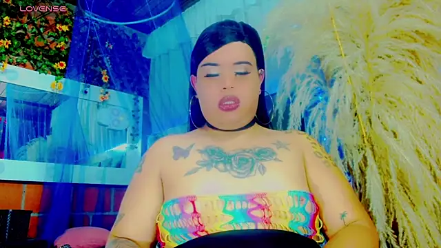 nauthyvalentina online show from April 9, 5:18 pm