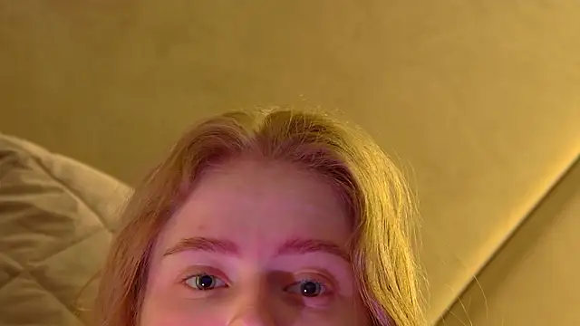 SelinSwarovski online show from March 5, 4:30 am