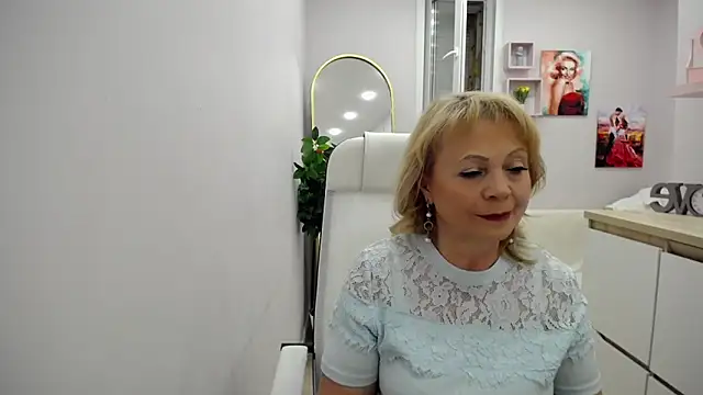 Milla Cutie18 online show from May 22, 4:41 am