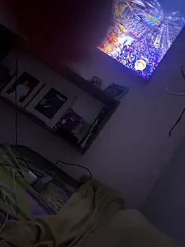 Snapshot of fejduyw1 chatting on February 14, 2:41 am fejduyw1 online show from February 14, 2:41 am