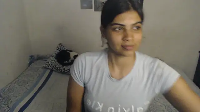 Pocahontas Princess  online show from February 18, 2:40 am