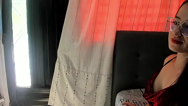 angela nix online show from November 1, 3:14 pm