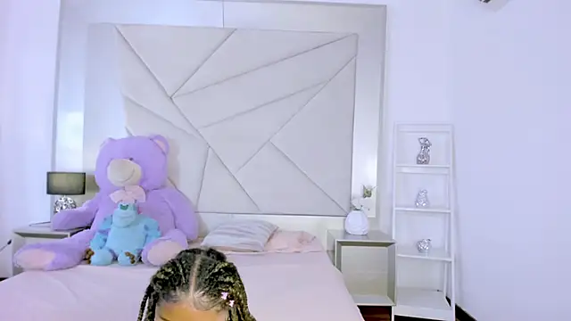 RAVENDIPAUL online show from January 25, 1:21 am