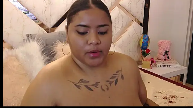 RAVENDIPAUL online show from March 19, 1:10 am