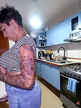 Alison fitness online show from January 11, 12:04 am