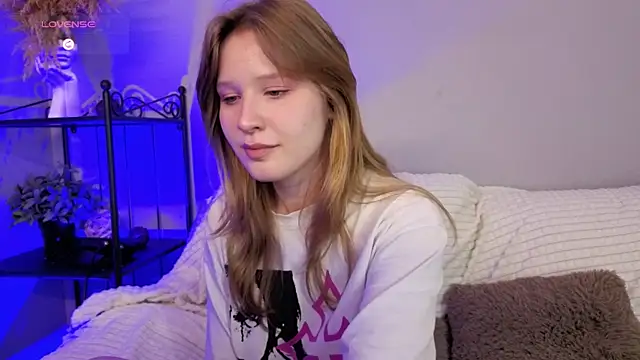 EvaStevs online show from January 10, 7:21 pm