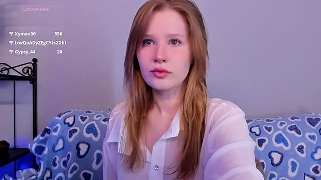 EvaStevs online show from January 25, 8:31 pm