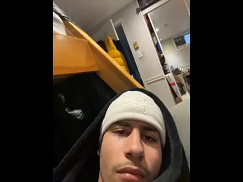 johnycash21 online show from April 1, 11:44 am