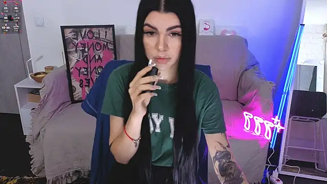 Tiffany lab online show from October 29, 11:56 am