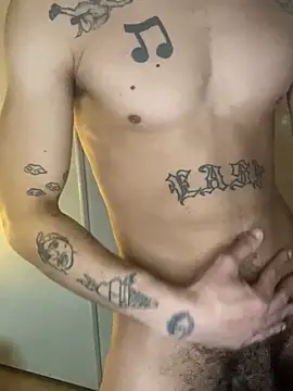 inkslaver13 online show from February 13, 10:55 am