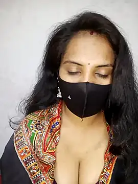 Snapshot of Choclet_bhabhi chatting on January 14, 10:38 am Choclet bhabhi online show from January 14, 10:38 am