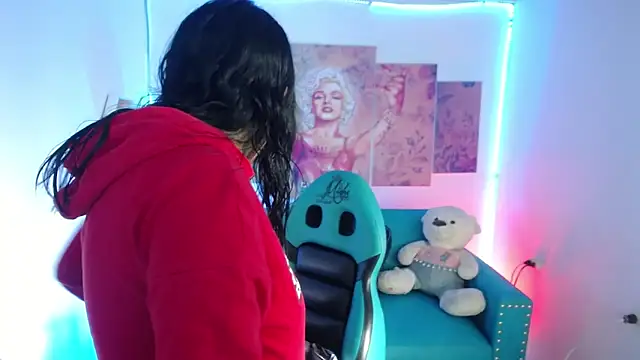 Sofi hot 4m online show from January 14, 12:44 pm