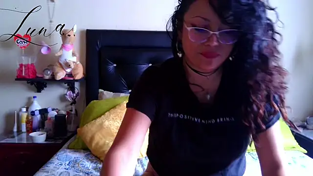 Snapshot of Lunavega1 chatting on June 29, 4:07 pm Lunavega1 online show from June 29, 4:07 pm