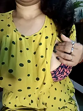 Sneha gril online show from April 18, 6:12 pm