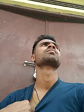 Skinny Bigass 23 online show from February 20, 5:48 am