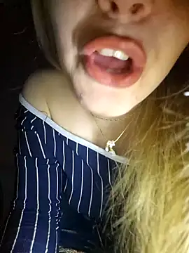 SUSELLAM1 online show from February 11, 11:21 pm