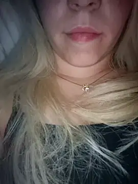 SUSELLAM1 online show from February 17, 9:10 pm