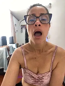 Snapshot of Goddess-Love- chatting on May 1, 1:59 pm Goddess-Love- online show from May 1, 1:59 pm