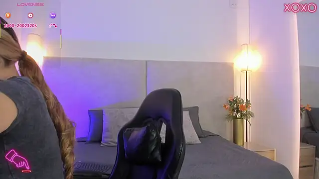 Saori newman online show from April 15, 12:01 pm