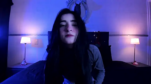 RomeroMoon online show from December 24, 1:06 pm