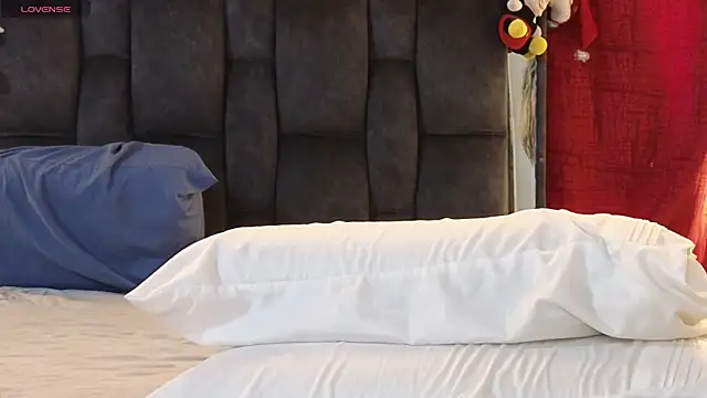 Snapshot of chloe_vasquez710 chatting on February 23, 9:05 pm chloe vasquez710 online show from February 23, 9:05 pm