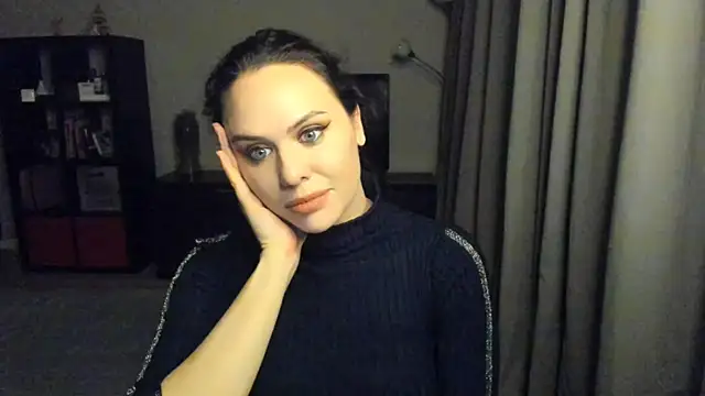 MollyCheiz online show from January 10, 5:13 pm