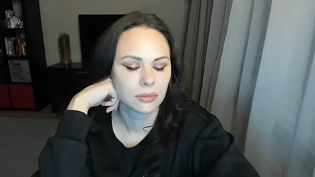 MollyCheiz online show from November 22, 6:40 pm