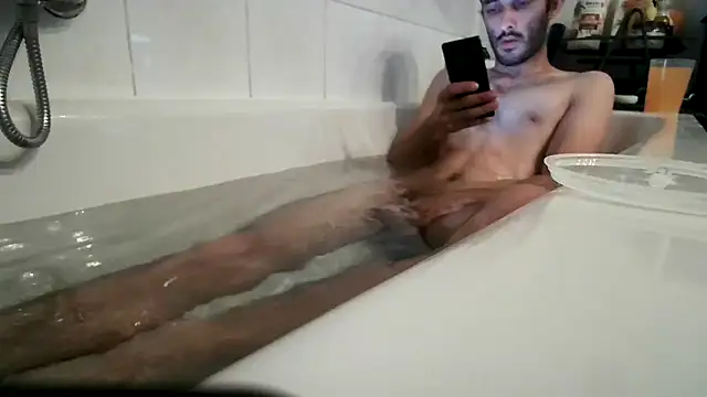 Snapshot of kisandgioni chatting on September 14, 1:32 pm kisandgioni online show from September 14, 1:32 pm