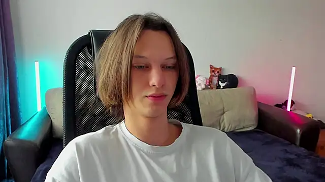 Ostin meow online show from April 12, 10:31 am