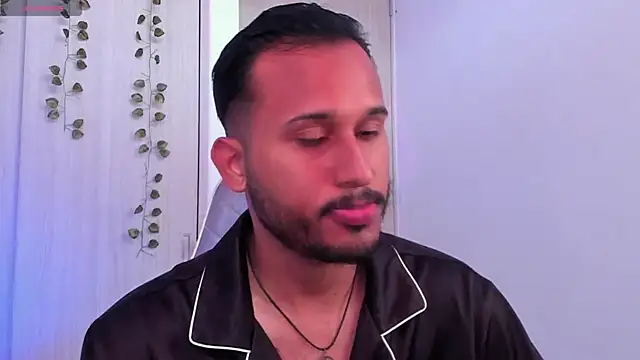 Raf brunette online show from December 19, 1:51 pm