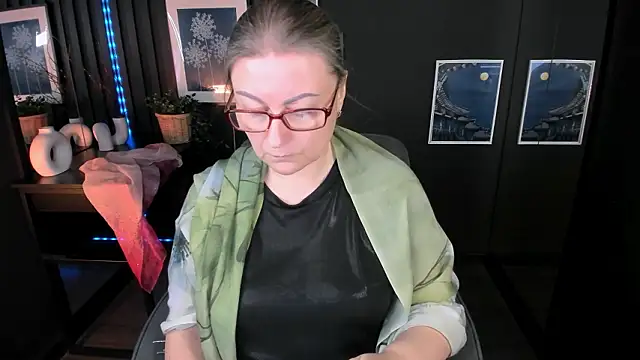 AlexandraKind online show from January 31, 7:11 pm