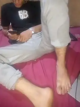 LOOLOOO123123 online show from November 7, 6:02 am