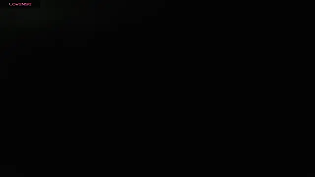 Snapshot of lulu_25_ chatting on December 23, 12:57 am lulu 25 online show from December 23, 12:57 am