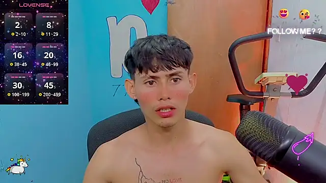 Snapshot of tanjiro_cute chatting on June 30, 8:15 am tanjiro cute online show from June 30, 8:15 am