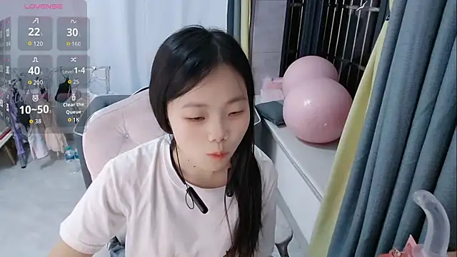 Lena-yyds online show from October 1, 7:20 pm