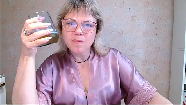 sweetsunset11 online show from June 1, 3:36 pm