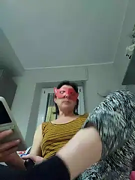 Vagabondainnamorata online show from February 18, 7:21 pm