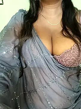 Snapshot of TANIYA-98 chatting on July 11, 10:18 am TANIYA-98 online show from July 11, 10:18 am