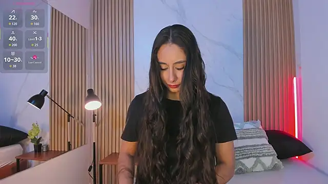 Julia Martinez  online show from February 18, 11:28 am