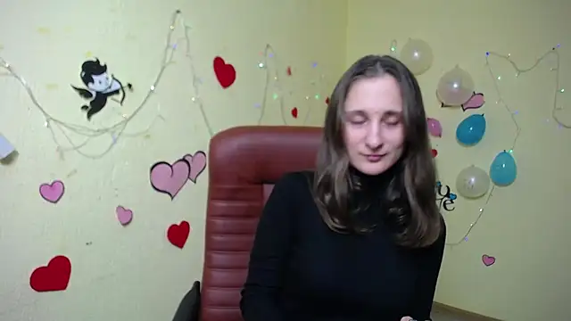 MichelLeee online show from January 25, 12:05 pm