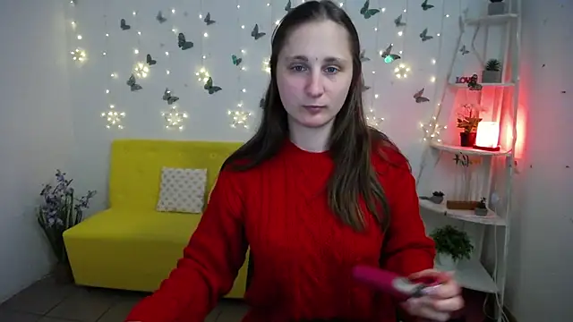 MichelLeee online show from April 20, 11:35 am